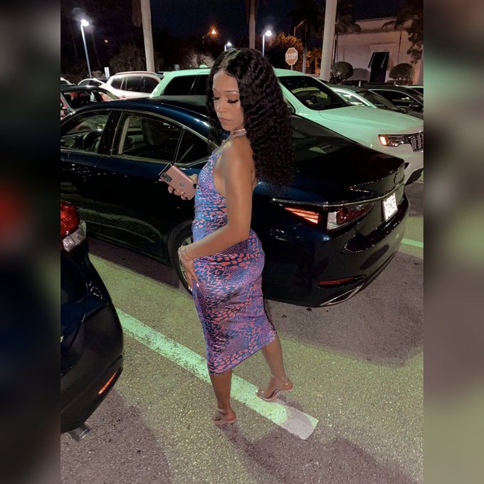 Bad Bitch Alert 📢 https://t.co/wH5fwkfKgp<a href="/tag/mirrorpic"class="tags"><span>#mirrorpic</span></a>