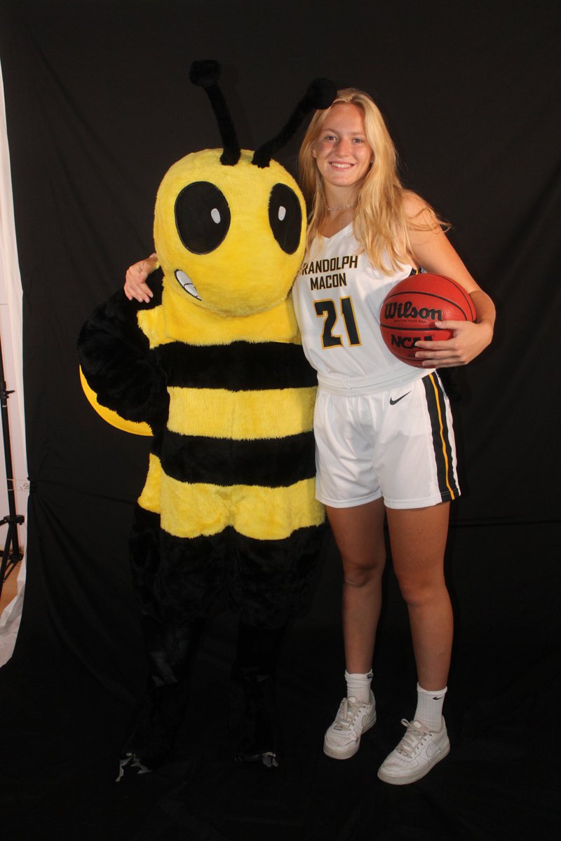 JaneElkins22's tweet photo. Had a great official visit with Randolph-Macon this weekend! @RMCWBB https://t.co/9JiVVwwtnH
