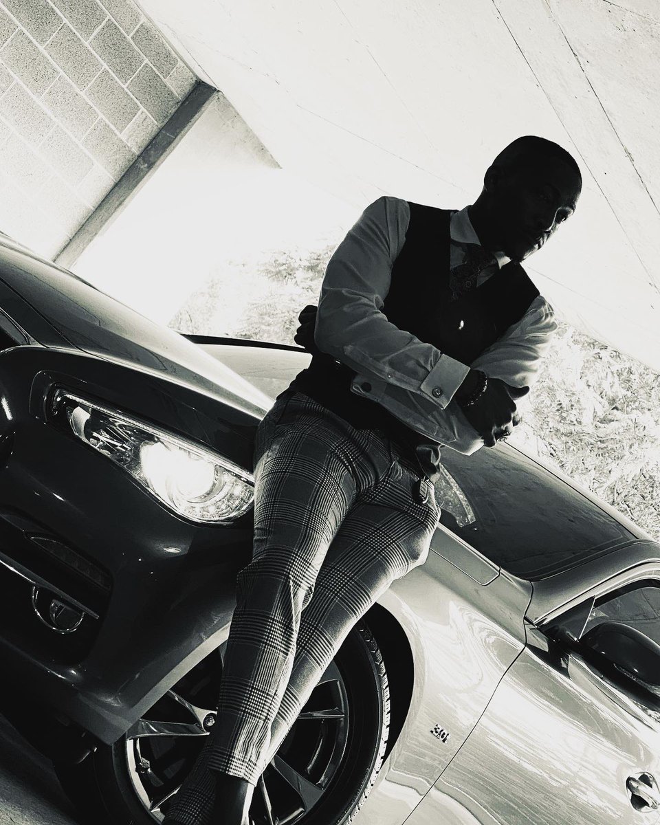 SupaStarSwagg's tweet photo. Grateful &amp; Thankful for God’s Grace &amp; Mercy. Virgo ♍️ Season has come to an end but I definitely have to drop my bday 🔥 off.. 9/11
.
.
.
Be ICONIC.
Be Resilient.
Be Vigilant. 
.
.
#virgo #blessed #focused #driven #nashville #actor #emmyOTW #latebdaypost😂 #vanleerstudios https://t.co/cwxuzxuZ36