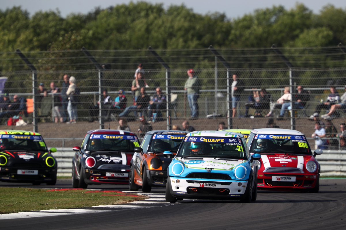 NathanEdwards21's tweet photo. Oh man. Today just really didn’t want to go our way. I’m especially gutted with Race 3, started 17th up to 10th within 3 laps and anything looked possible at that point. I was then pushed into a wild sideways moment which un-did all my hard work… (1/2)

📸Jakob Ebrey | #NER21 https://t.co/gTccbfxbAU