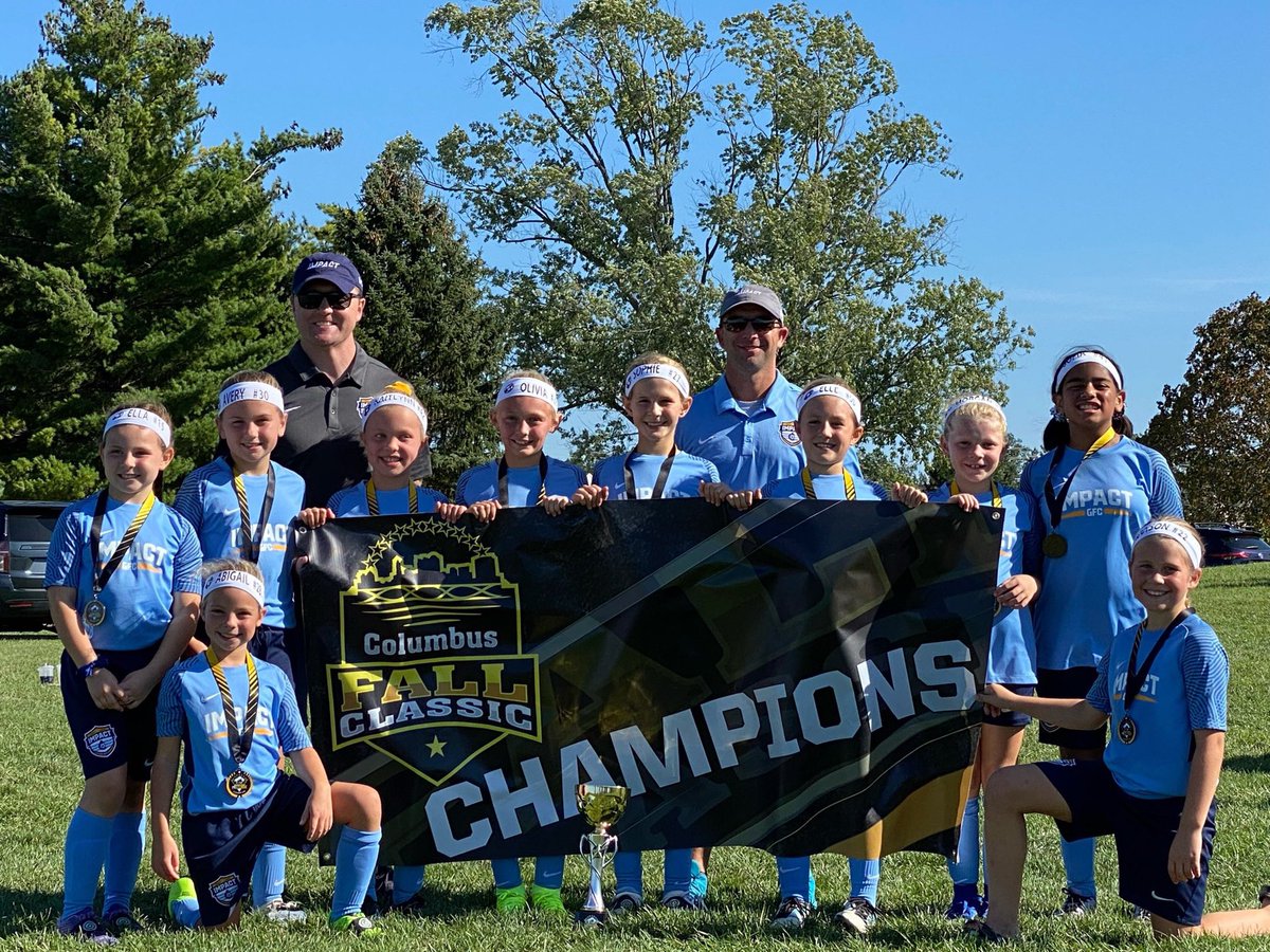 GfcImpact's tweet photo. IMPACT teams playing well at the Columbus Fall Classic and having some fun!!  #08Blue #12Christy #13 Gray #perfectsoccerweather https://t.co/KJFS8UExmR