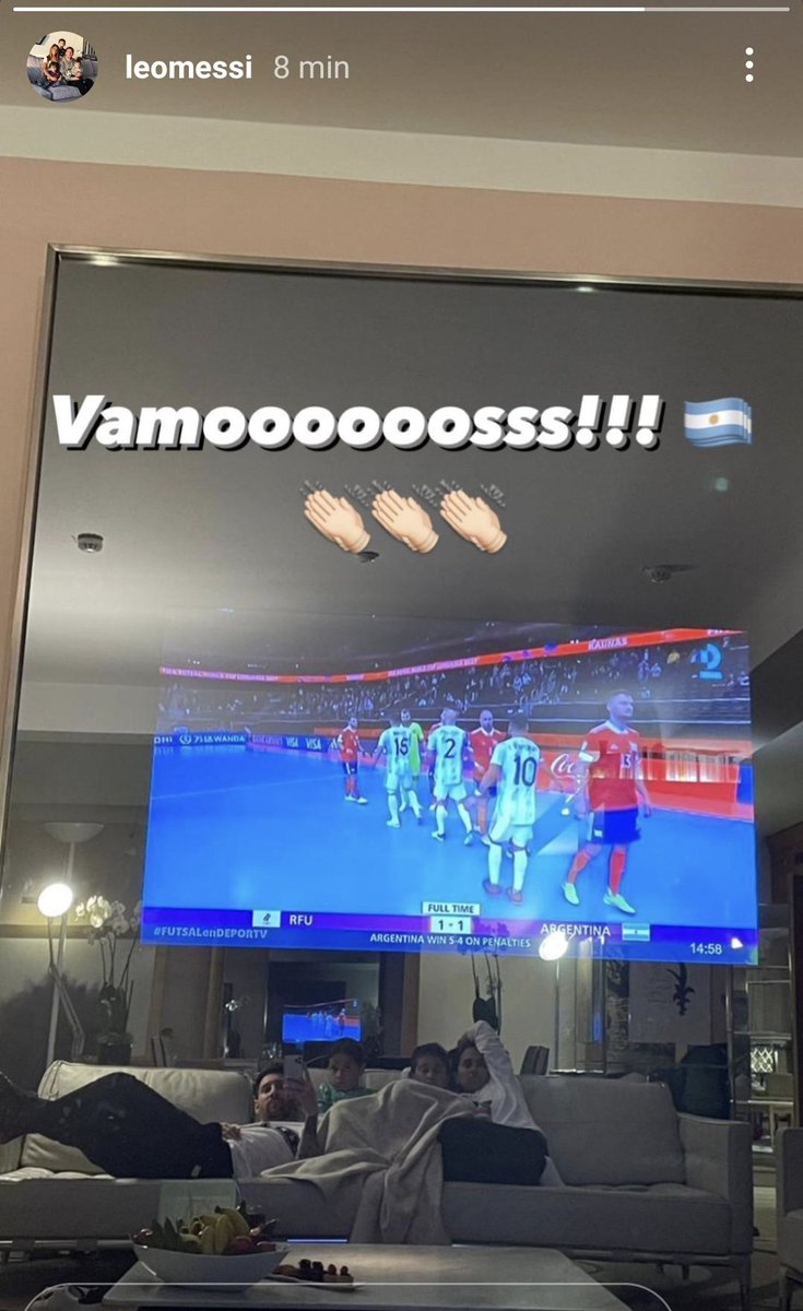 Fatty_Martin's tweet photo. Es tan rico que ni entiendo dónde está viendo el partido. https://t.co/CE8Y5V3aeV