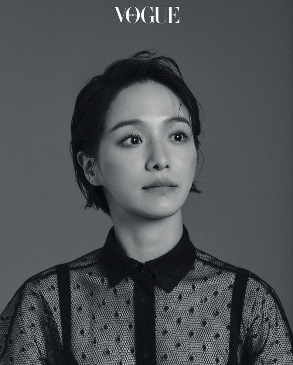 DramalandBR's tweet photo. Mas em 2018 ela pode fazer sua estreia no cinema com os filmes #Wretches e #LoveSling onde mostrou mais ainda de suas habilidades. 

Em 2019, #ParkGyuYoung foi para Saram Entertainment. https://t.co/ueWktnTIzQ