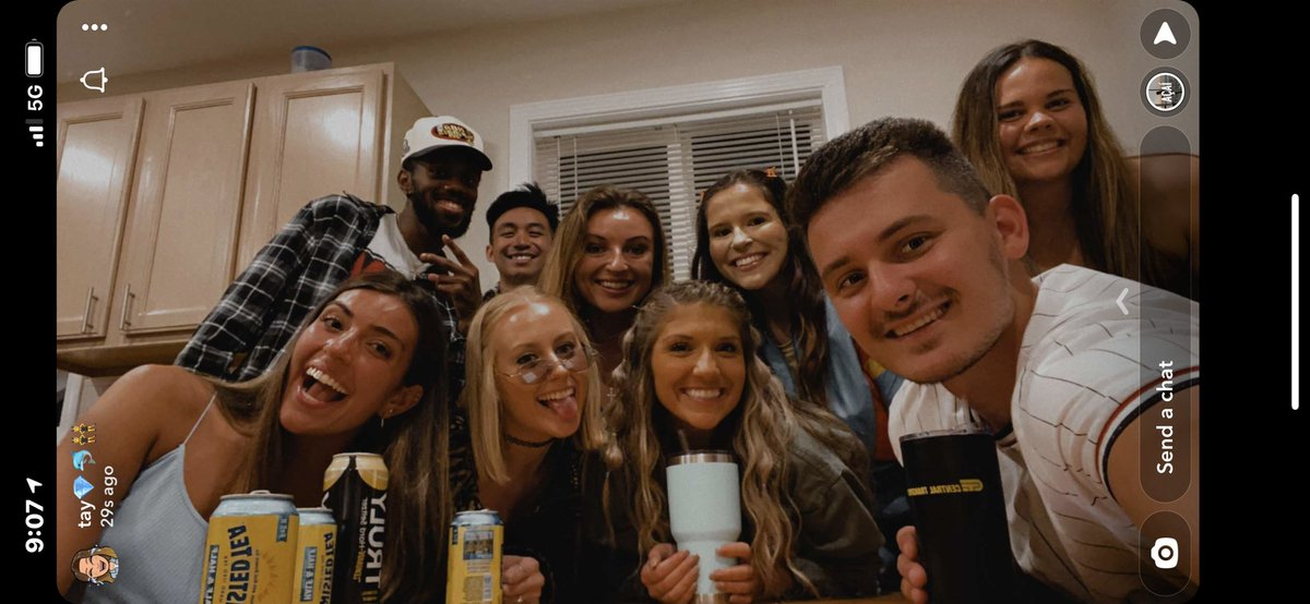 caamidaavis's tweet photo. grateful for a weekend full of my favorite people and my favorite things💛 https://t.co/D7wOvGc4jl