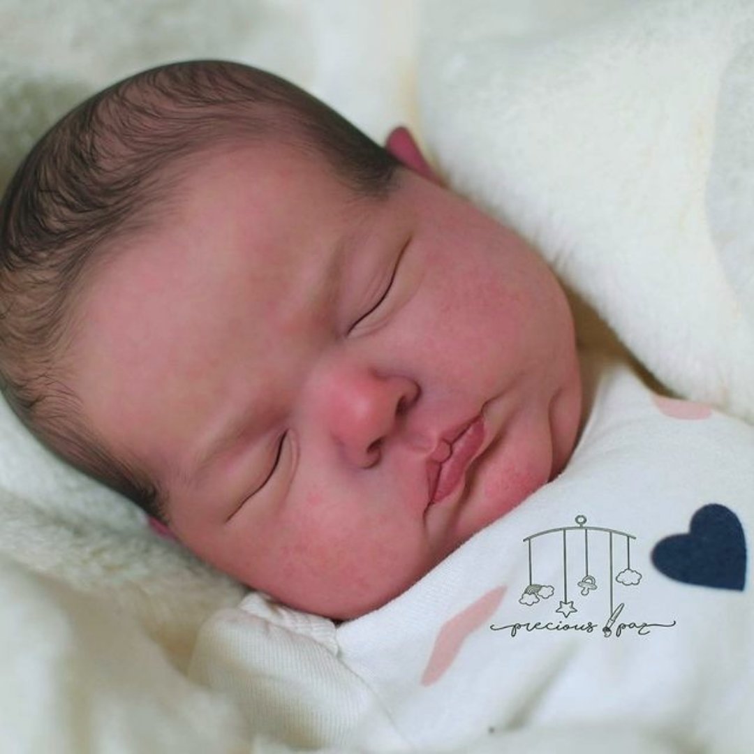RebornAll's tweet photo. Let's throw a big round of applause for today's reborn artist: Holly Paz 
@precious_paz 👏 🧑‍🎨 ✨
    
** For more information about reborn dolls and reborn community, please visit us at https://t.co/FhZU9h1MpJ ** https://t.co/2RpTnHiyai
