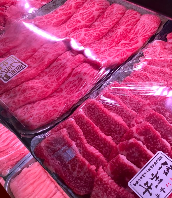 nkzw_meatshop's tweet photo. [フォローRTキャンペーン！]
長野県にある田舎のお肉屋さん
中澤精肉店と申します！

10月31日(日)までに1000フォロワー
目標にキャンペーンをはじめました！

達成で豪華プレゼント企画を、
社長と約束しました！
ぜひ皆様いいね、RT、フォローお願いします！

＃筑北村＃田舎のお肉屋さん＃拡散希望 https://t.co/bGaU2ka5CT