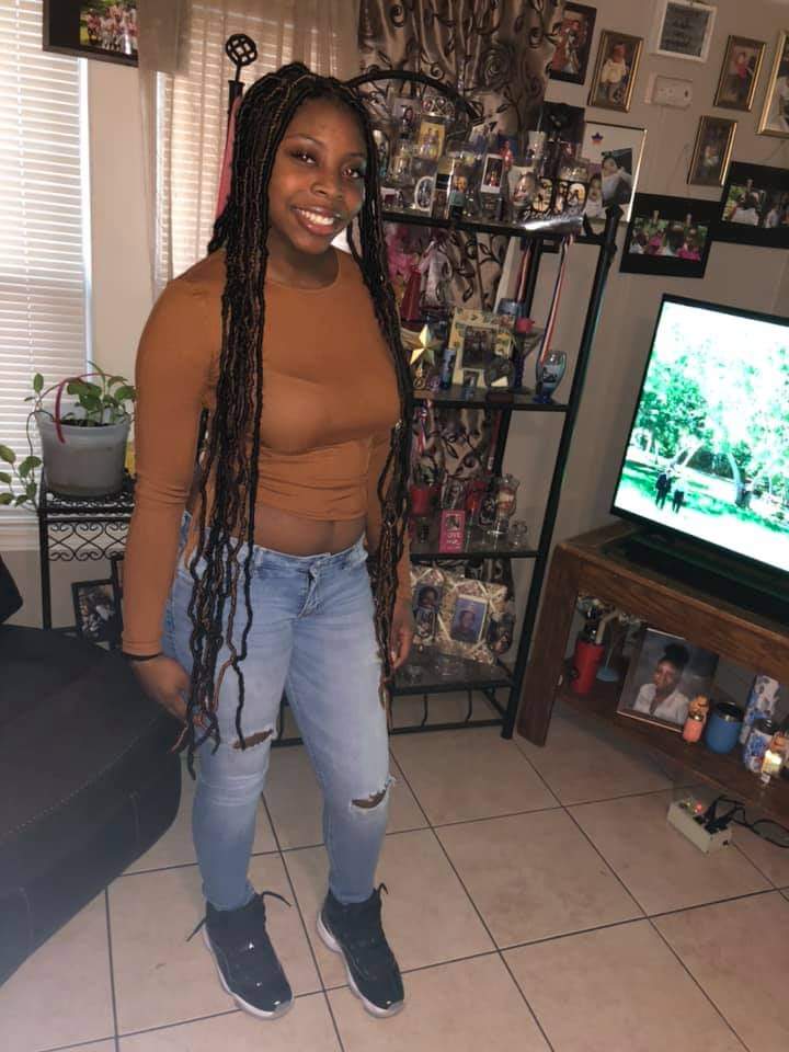 _H_DeMers_'s tweet photo. HAVE YOU SEEN HER, SACRAMENTO❓PLEASE SHARE AND SPREAD THE WORD‼️

16-year-old Tymeah James has been missing for two days. Police say she was last seen at Hiram W. Johnson High School on Friday. https://t.co/H1KOTaFWMI