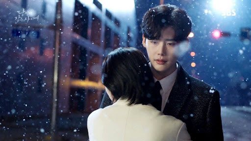 RezthaSalma's tweet photo. Happy Anniversary to my favorite drama 4th #whileyouweresleeping 
#LEEJONGSUK
#LeeJongSuk 
#LJS 
#BaeSuzy https://t.co/9pxl2AIKV6