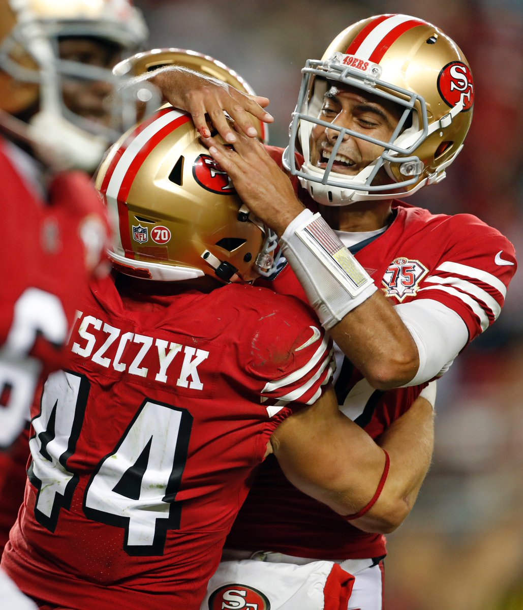 ScottStrazzante's tweet photo. This went from front page photo to file photo after Packers' Aaron Rodgers, Devante Adams and Mason Crosby broke @49ers' fans' hearts with last minute game-winning drive. #photoproblems @sfchronicle photo by @ScottStrazzante https://t.co/Pfi0ZPlzvz