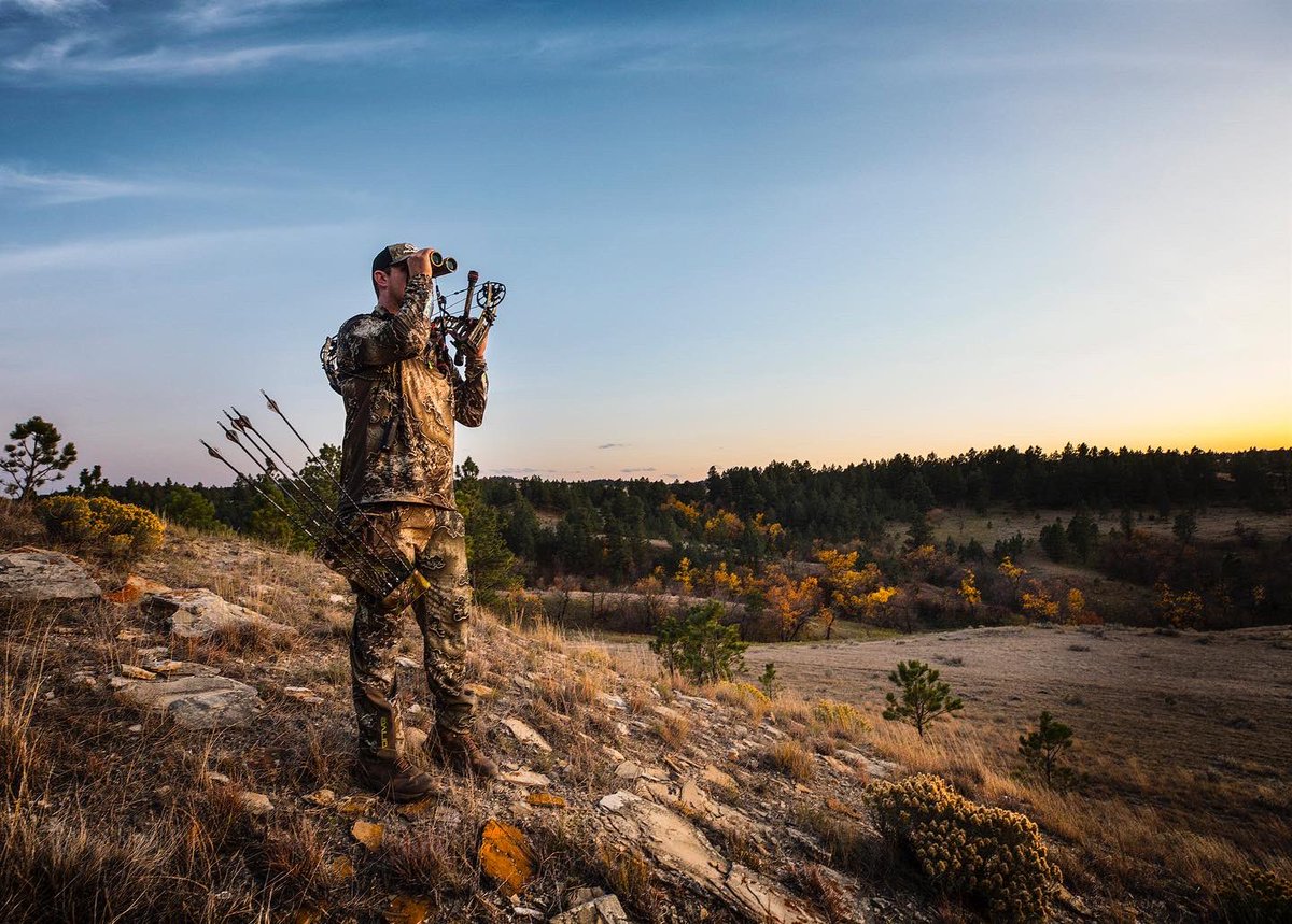 TylerJordan's tweet photo. Close call again today. Will have to get more aggressive with our approach tomorrow and make something happen hopefully. Hunting elk with a bow is still a whole new experience for me so learning as I go. #RealtreeExcape https://t.co/enPod6EAhx