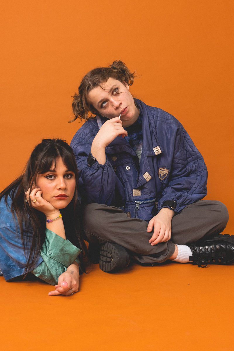 FEELING GOOD CAUSE WE GOT AN ADD ON TRIIIIIIPLE J !!!! thanku heaps <a href="/triplej/">triple j</a> !🖤🖤