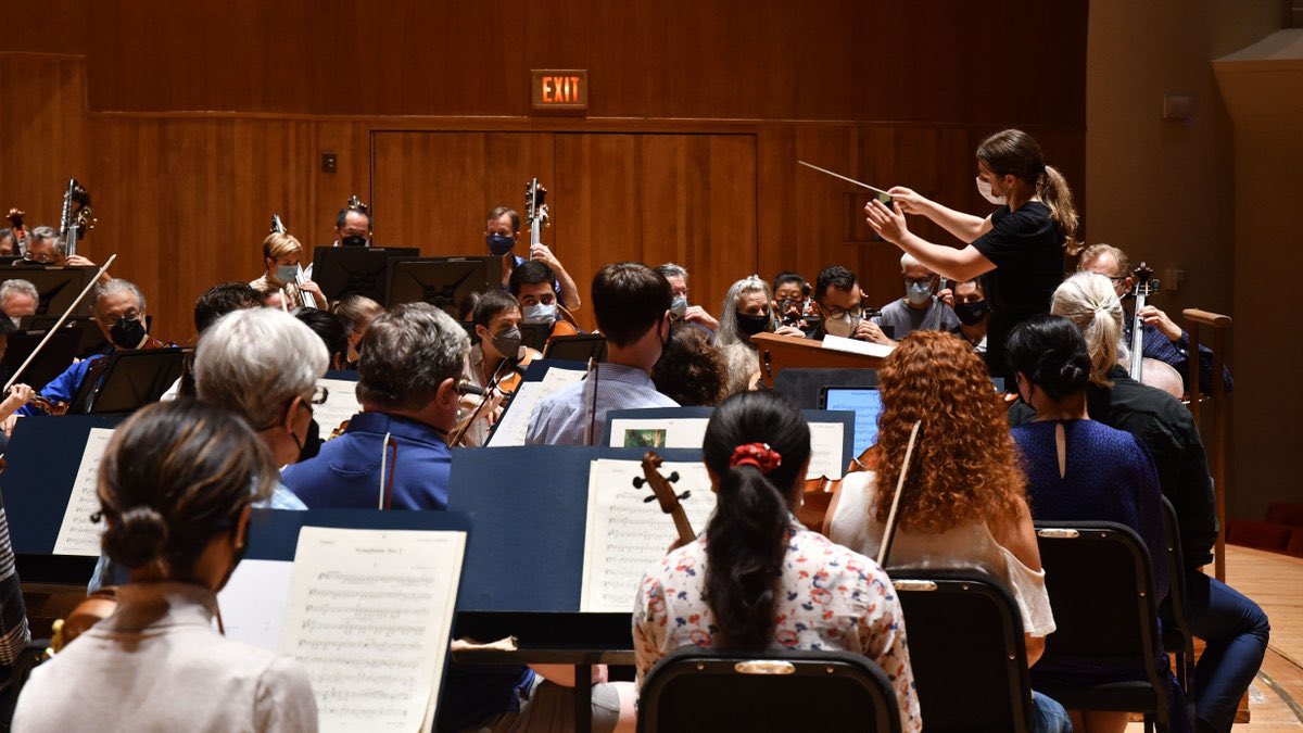 DaliaStasevska's tweet photo. Thank you @BaltSymphony &amp; @RandallGoosby for thrilling days together! ✨ https://t.co/oTs9tfVtwM