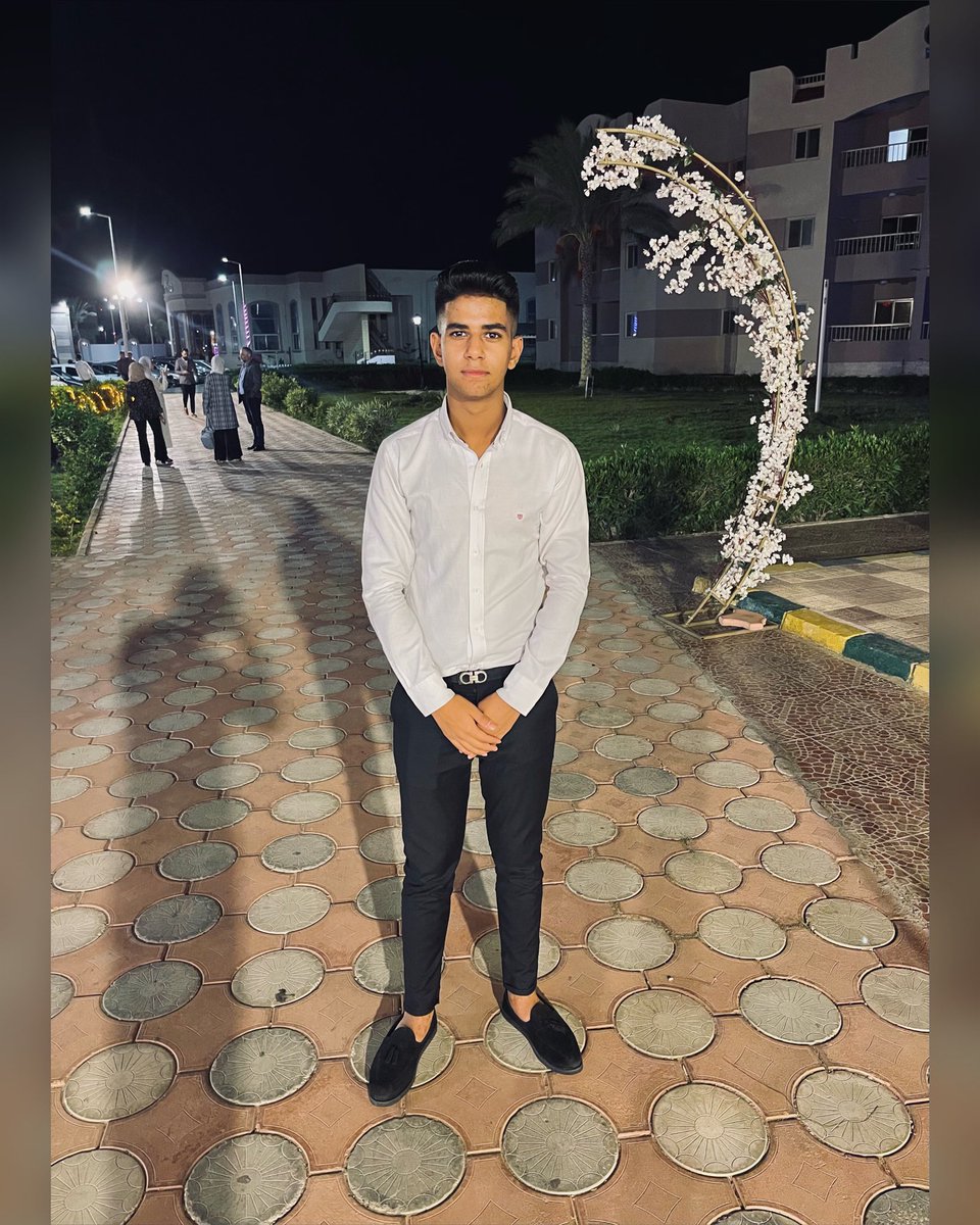 OEhab111's tweet photo. #NewAvi 🕴🏼🖤 https://t.co/JjMvnHVcJO