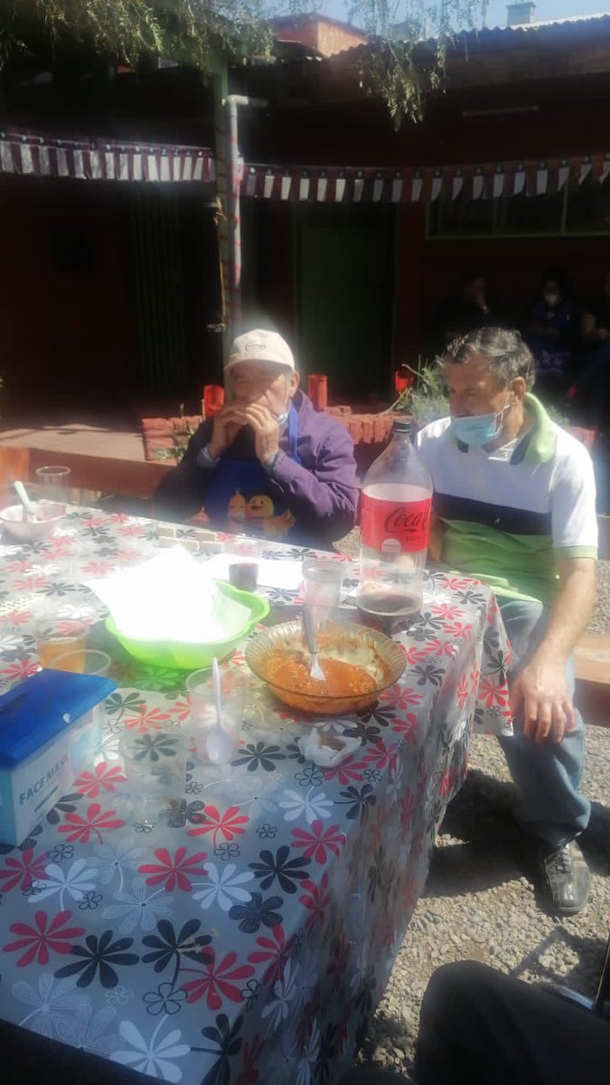 kelluntekun's tweet photo. Fiestas patrias en el Kelluktekun! https://t.co/PEycNXiCwT