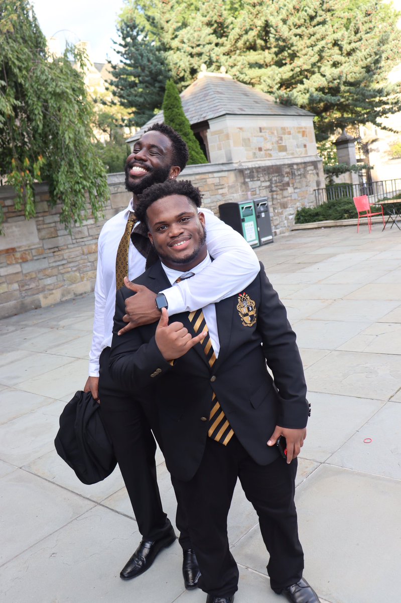 AlphaEast tweet media