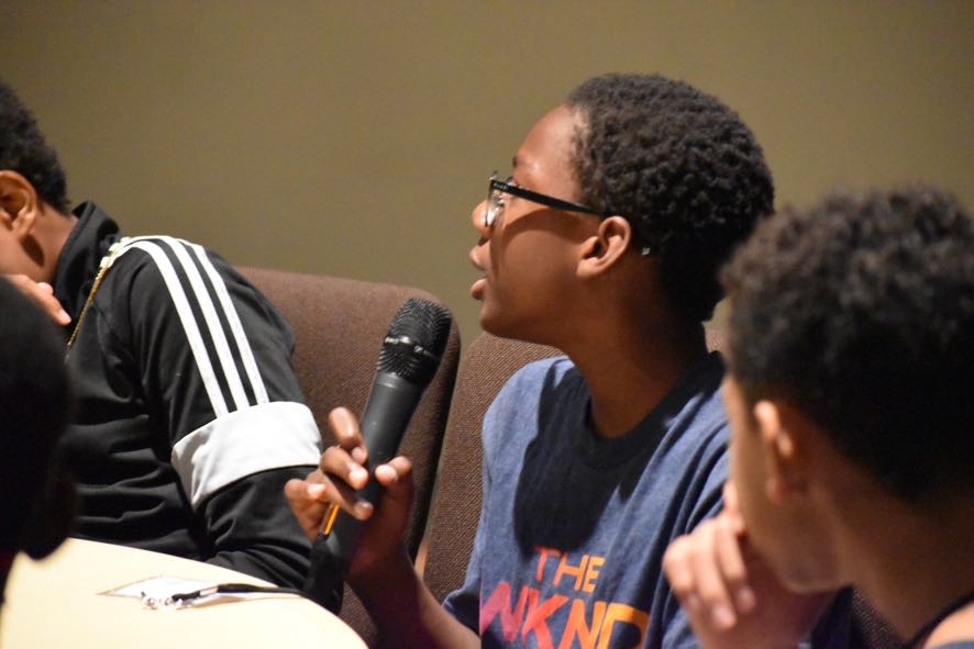 crosspointega's tweet photo. Students had a Q&A time with Pastor Merritt following the morning services today. They were able to ask spiritual questions and Pastor answered from the Bible. The WKND has been three days of discipleship, worship and teaching for grades 6-12. #cpstudents #cpdisciples https://t.co/hSq8YVGkv0