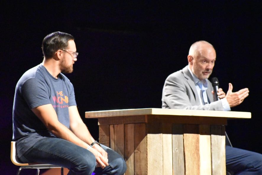 crosspointega's tweet photo. Students had a Q&A time with Pastor Merritt following the morning services today. They were able to ask spiritual questions and Pastor answered from the Bible. The WKND has been three days of discipleship, worship and teaching for grades 6-12. #cpstudents #cpdisciples https://t.co/hSq8YVGkv0
