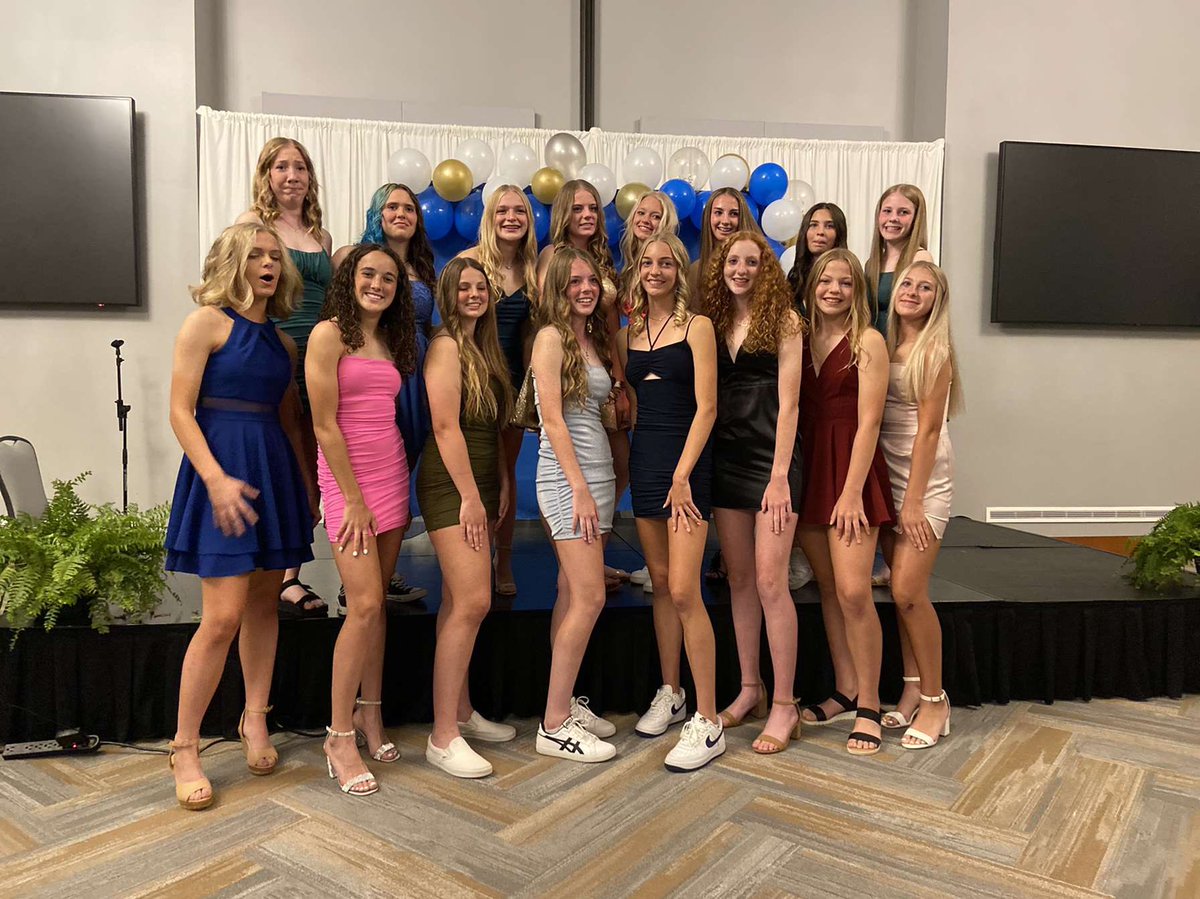 AdyStednitz's tweet photo. Another great weekend of Midwest Conference games! Since a lot of us missed our homecoming, we celebrated together as a team! @AcademyMidwest https://t.co/pjfOH4WemM