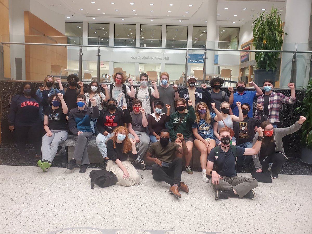 Shout out to <a href="/ydsagw/">YDSA GW 🌹</a> for hosting the local <a href="/mdc_dsa/">Metro DC DSA</a> <a href="/YDSA_/">YDSA</a> chapters!! The training, education and camaraderie was everything!