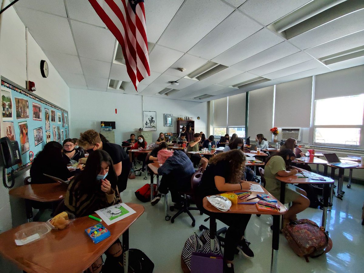 wcc_pv's tweet photo. Hey WCC! Thanks to all who came to our Hispanic/Latinx Unit meeting. It was so amazing seeing you! We hope you had a fun time drawing and learning about Hispanic artists🧑‍🎨Hope to see you soon :) https://t.co/feUbpOvITf