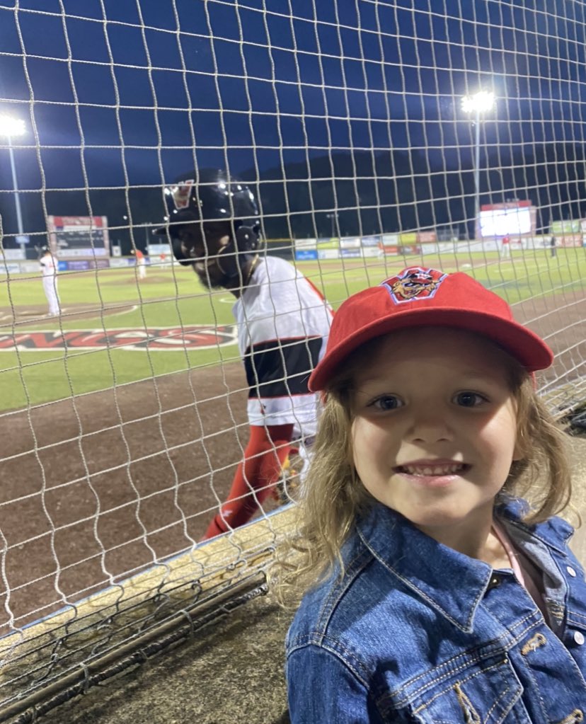 KingFish626's tweet photo. The @WashWildThings come up a bit short but it was a magical season.
1/ Grateful to work with so many of the guys.
2/ proud to have sent 3 PVS arms to affiliated ball.
3/ Just a great place to watch a ballgame. Thanks for the memories! Can’t wait for 2022
#GoThangs https://t.co/fiSoNAQg3Q