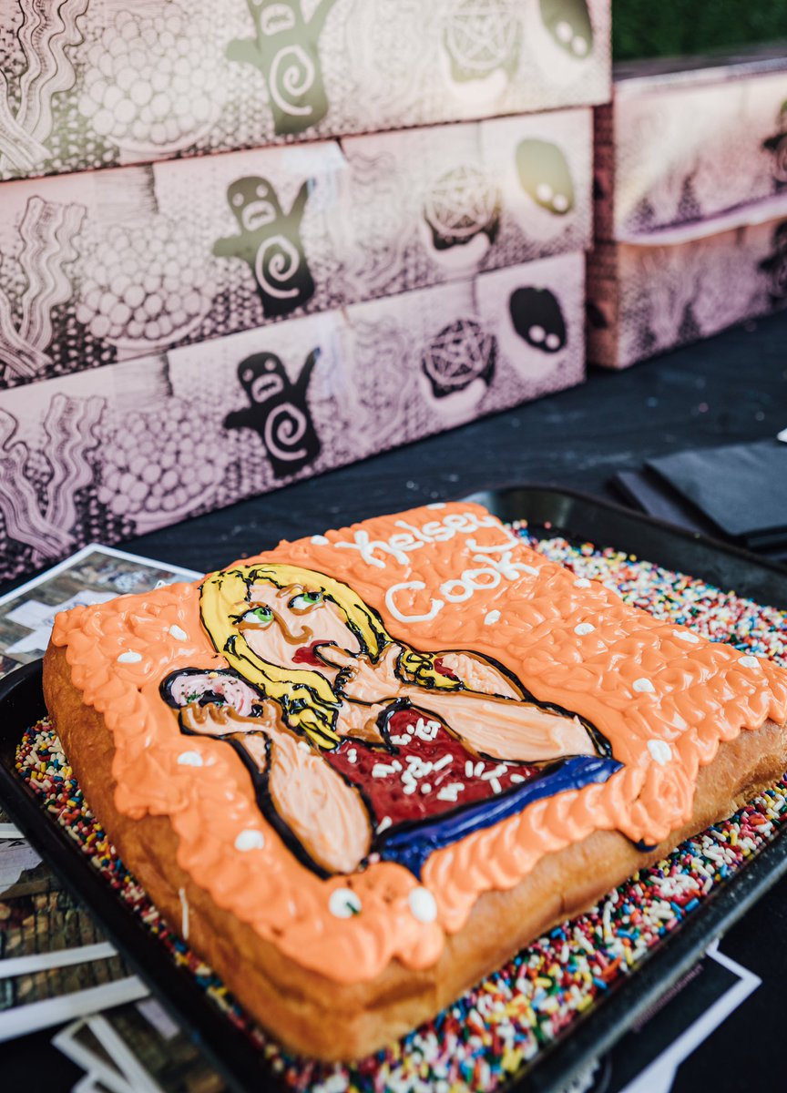 MoontowerComedy's tweet photo. It went DOWN yesterday as fans took on their favorite comics in Moontower’s first ever Wrists of Fury foosball tournament 🏆 Having @VoodooDoughnut around made getting your ass kicked by @KelseyCook just that much sweeter 🍩 

📸: @rachelparkerpix https://t.co/1GCTwb62ep