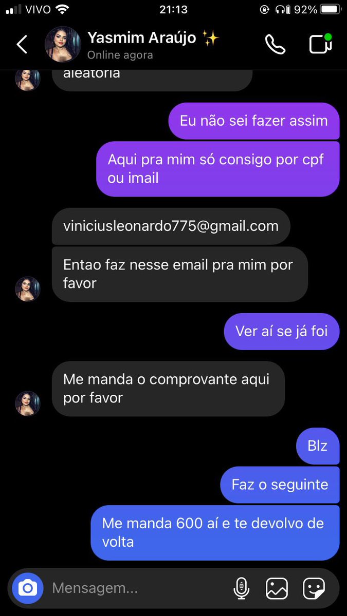 YasmimAraujoF's tweet photo. GENTE HACKEARAM MEU INSTAGRAM, ESTAM PEDINDO DINHEIRO! DENÚNCIA PF https://t.co/XwHvWjMUcm