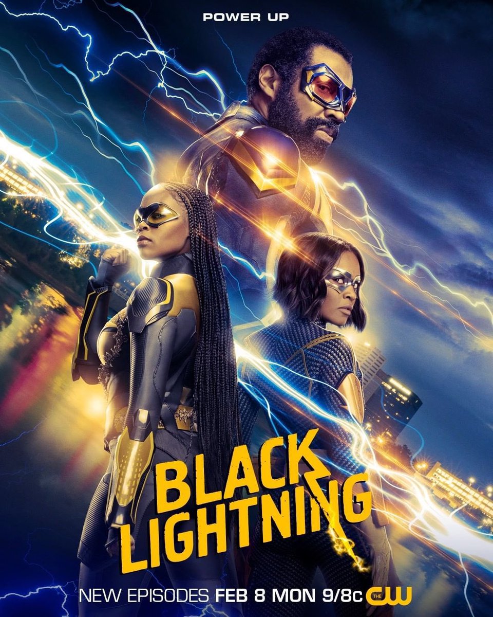 CandicanesU's tweet photo. More Fave Black DC Superheroes 🖤⚡

The Pierce Family😍
Jefferson Pierce aka Black Lightning
Anissa Pierce aka Thunder
Jennifer Pierce aka Lightning 

#DCRoyalty #RepresentationMatters https://t.co/kdDZzTlfiA