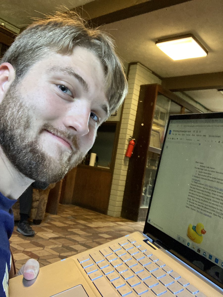 maxlindeman3's tweet photo. #PRwritingAkron #Team2 https://t.co/gOMBJ5UYcz