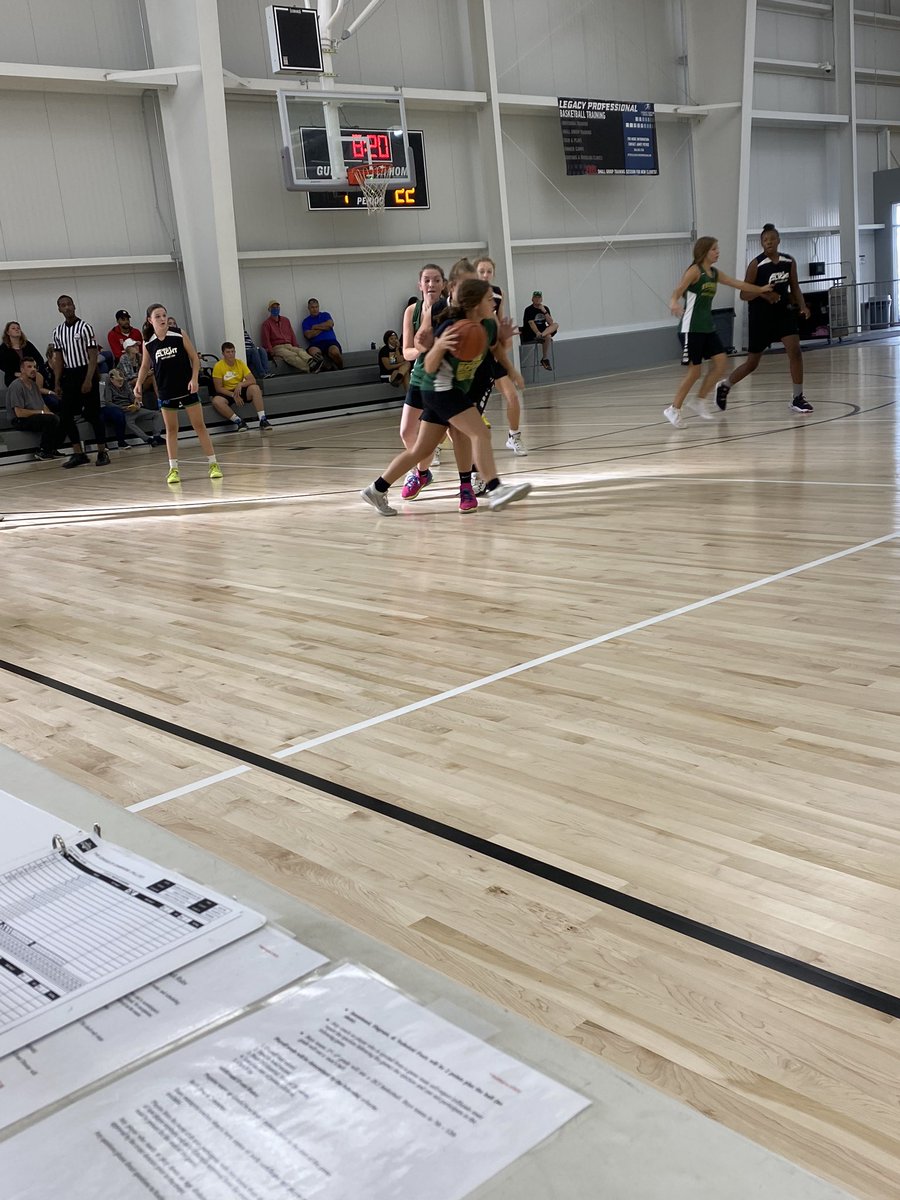 flight2025girls's tweet photo. MSF Flight 2025 with 2 wins today! Getting better each week. @FlightMsf @FacilitySports @ryanzyla1 https://t.co/u3hO0fb5dG