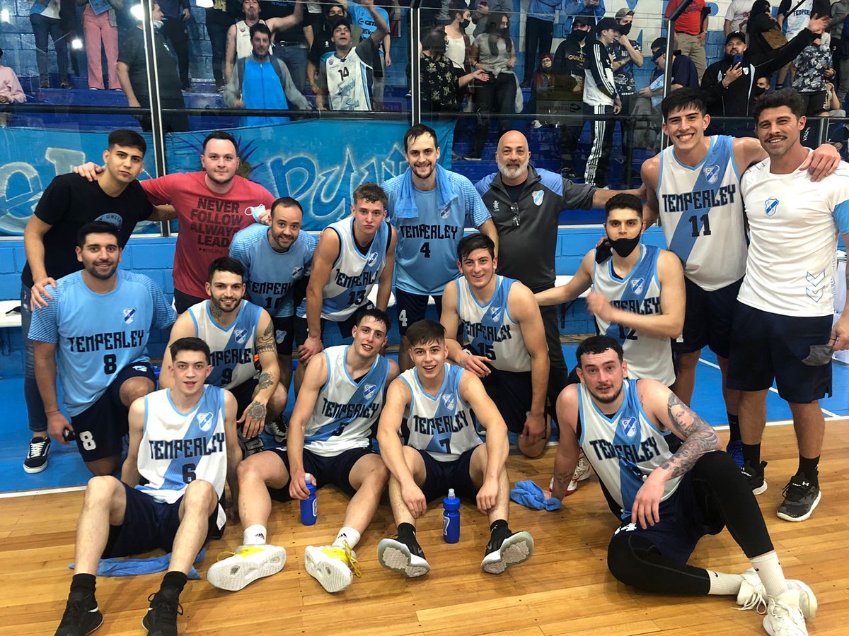 pasion_gasolera's tweet photo. ➡️ FINAL DEL ENCUENTRO EN EL PALO METZ 🏀 @temperleybasket derrotó a GEVP  por 93 a 68. Tres jugados, tres ganados para el Cele!! https://t.co/maXYRcPy4P