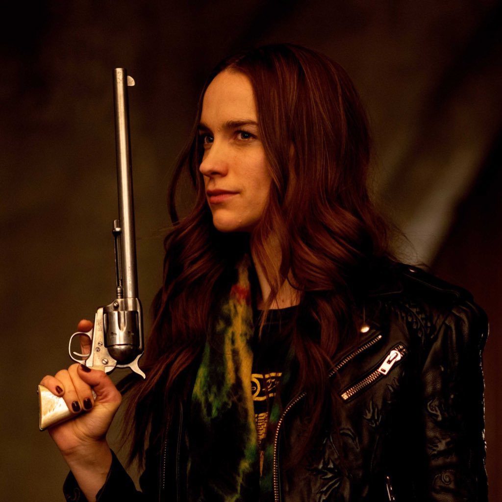 KellenLPenn's tweet photo. She. #WynonnaEarp #BringWynonnaHome https://t.co/yxaKNNrFyR