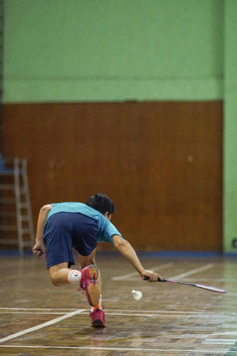 Admission_ULBI's tweet photo. Halo #SobatKampusOrange #Logisticians &amp; #Transporters

Ayo Indonesia Semangat #SudirmanCup2021 btw admin juga main Badminton nih....

#POLTEKPOS
#STIMLOG https://t.co/mQ1jvzyhYL