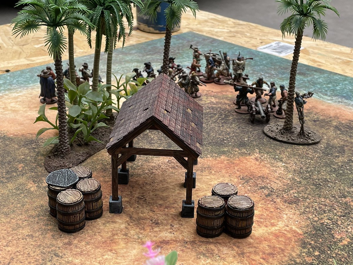 LordofTeeth's tweet photo. It was great to get out the Brethren of the Coast for a fight with the English Buccaneers over Rum Island #bloodandplunder @FirelockGames @PlaymatsE https://t.co/notkUKSuCF