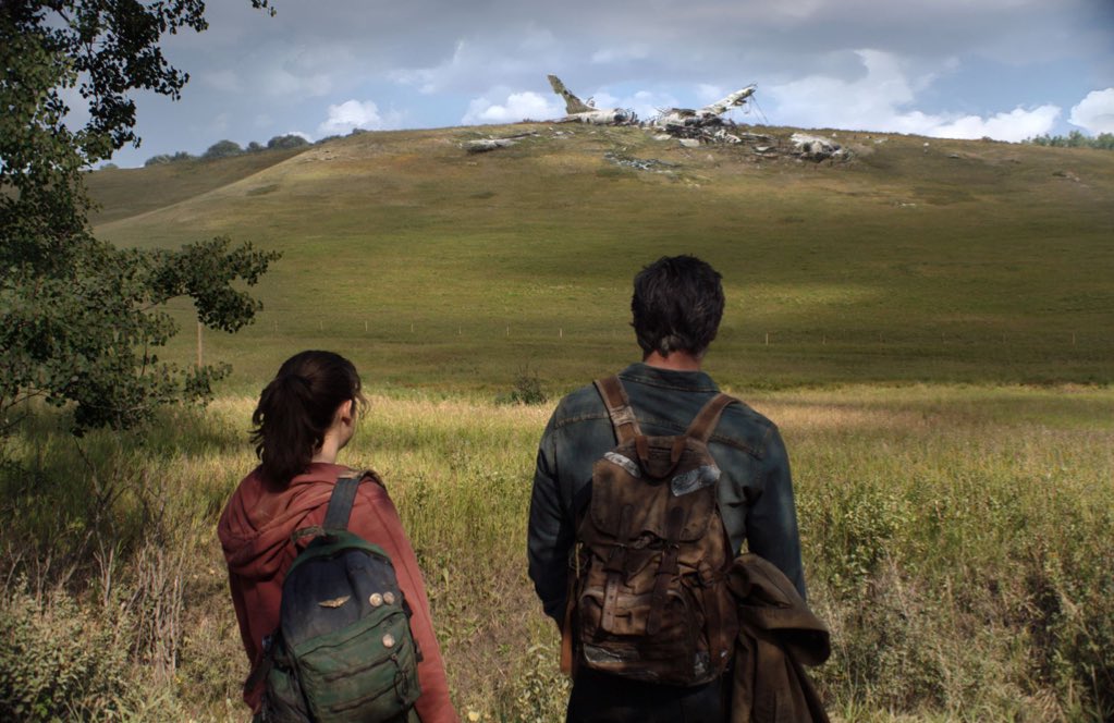 screentime's tweet photo. First look at HBO’s #TheLastOfUs series 🧟‍♂️ https://t.co/tajpkh62l0