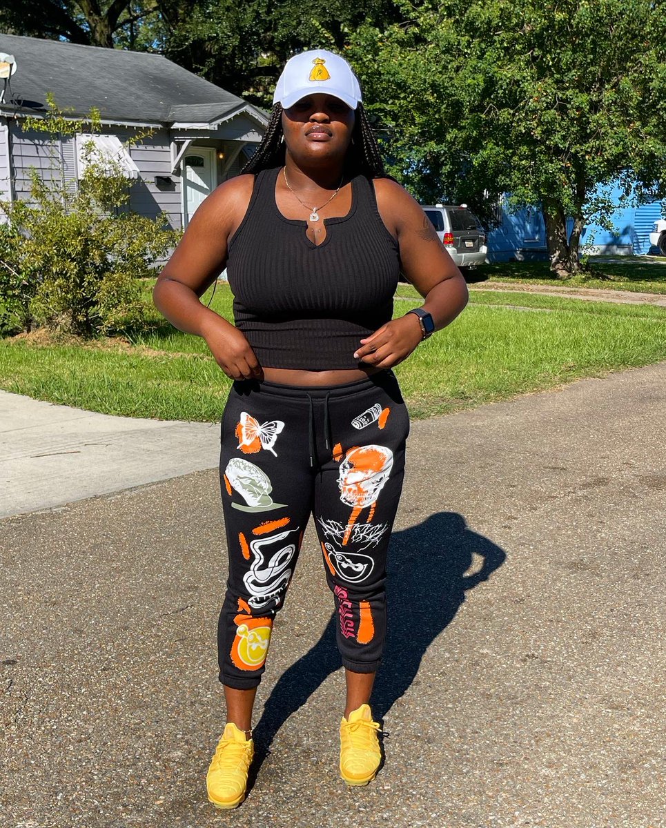 ykdesss's tweet photo. they say keep your enemies close but I can’t hang with opps ! 🔥
#LLMAYA💕🕊
#LLMISSBOOT❤️🕊 https://t.co/L2PvdyA5If