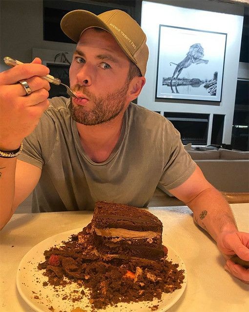 evanshems's tweet photo. pov:date com o chems (E VAMO DE BOLÃO,QUEM DÁ MAIS?QUEM DÁ MAIS?OIAAAAA OIAAAAA ) https://t.co/SMHASK5mEN