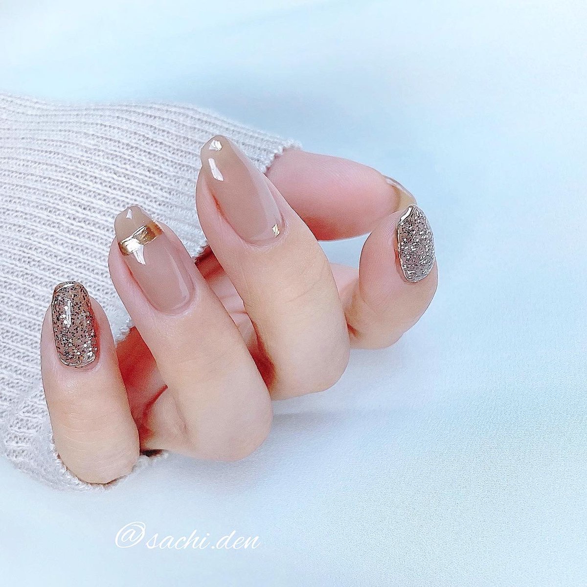osachi_h's tweet photo. 綺麗めニュアンスネイル𓍯
MOMOジェル SKIN-Ⅱ と SKIN-Ⅲの2色使いがお気に入り♡︎ᵎᵎᵎ

▹▸ https://t.co/MpmijIJER5

 #momoジェル
 #momoskin
 #nailforall
 #セルフネイル
 #セルフジェルネイル
 #ニュアンスネイル
 #ナチュラルネイル
 #ミラーネイル
 #秋ネイル https://t.co/f8zZVwkKfF