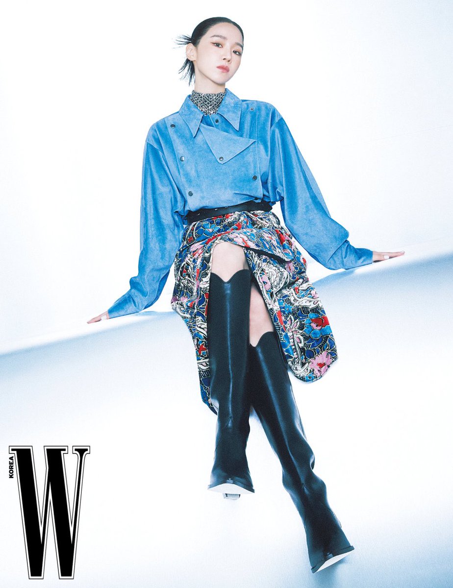 더블유 코리아 이자벨 마랑 21FW 신혜선