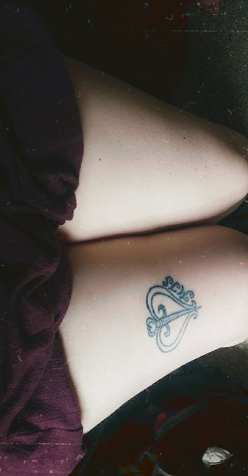 Thick thighs save lives? Can I save your life daddy? I promise to be a good girl and sit on your face<a href="/tag/lifestyle"class="tags"><span>#lifestyle</span></a><a href="/tag/footfetish"class="tags"><span>#footfetish</span></a><a href="/tag/babygirl"class="tags"><span>#babygirl</span></a><a href="/tag/spoilme"class="tags"><span>#spoilme</span></a><a href="/tag/feetfetish"class="tags"><span>#feetfetish</span></a>