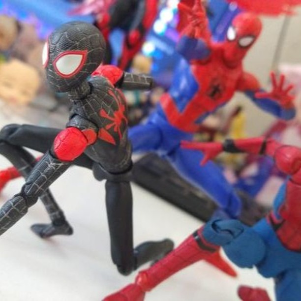 Toy_Tavern's tweet photo. Our Theme of the Month is Teams of Three 2.0! Photo from user ramens_toy_photos 

#spiderman #spiderverse #ActionFigures #actionfigurephotography #toys
#toyphotography #toypics #toystagram #figlife #toytavern https://t.co/aEFP3pR3sX