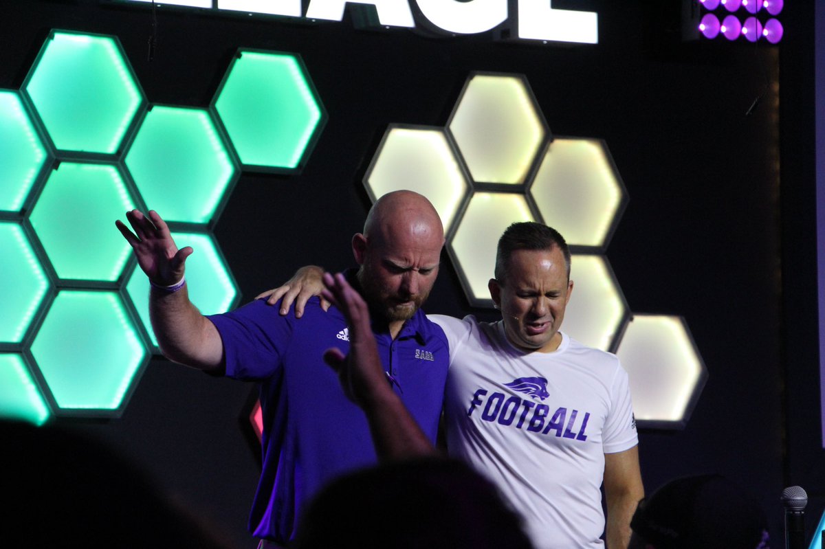 coachrsmith12's tweet photo. Thank you to One Church in Scottsdale AZ and Pastor Rowdy for Hosting @SAGU_Football Last night for post game meal and Sunday Morning for the service! 
#UNCOMMN https://t.co/ENJM1I0SIu