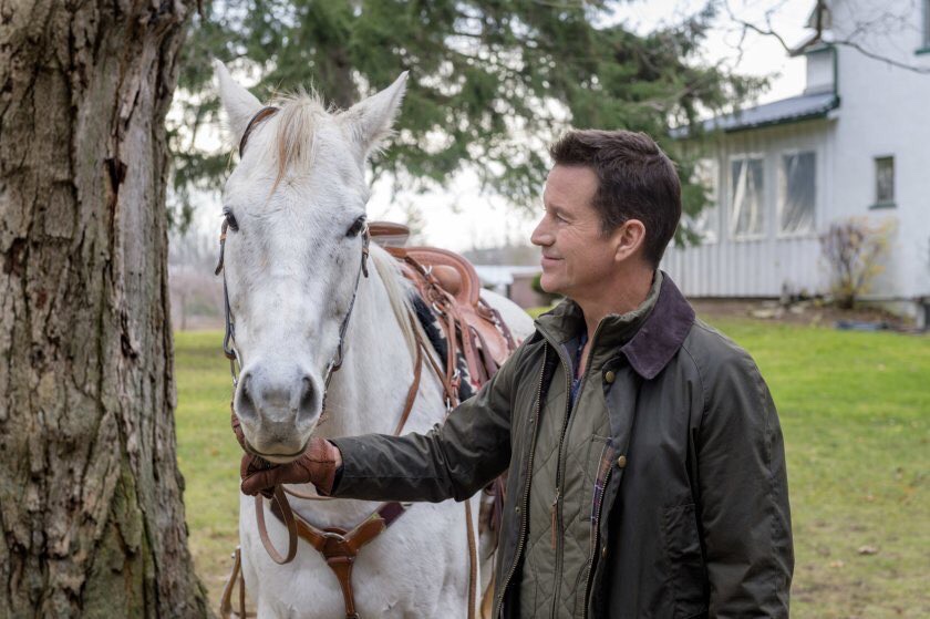 charmedbyhiba's tweet image. Lol love #BringBackSam ! 😘💞
#SaveGoodWitch 😍💘🔥
#GoodWitch #JamesDenton 
@Goodwitchfan202