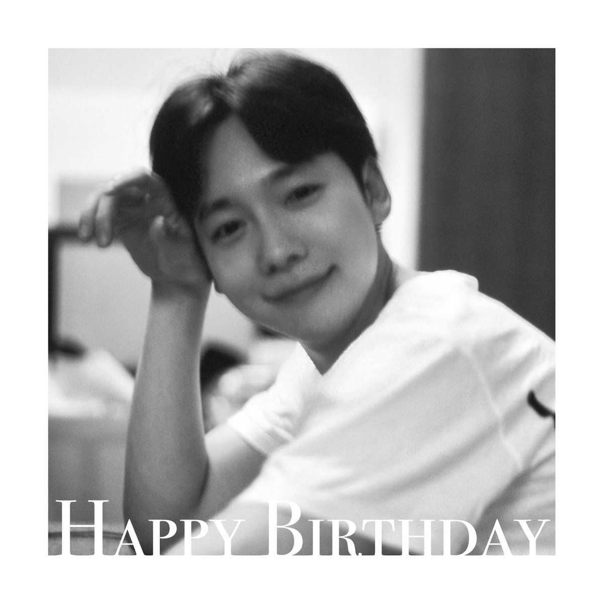 official__yoon's tweet photo. 우리 이뿌니 맏내 김지누의 생일을 축하합니다💙 #HappyJinuDay #HeyitsJinuDay https://t.co/KQwu9EXBfK