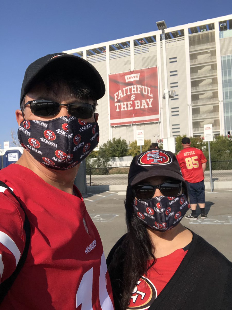 FaulveMaria's tweet photo. Great to be back! @49ers #FaithfulToTheBay #FTTB #LevisStadium #49erFaithfuls https://t.co/jYbMqYDyMv