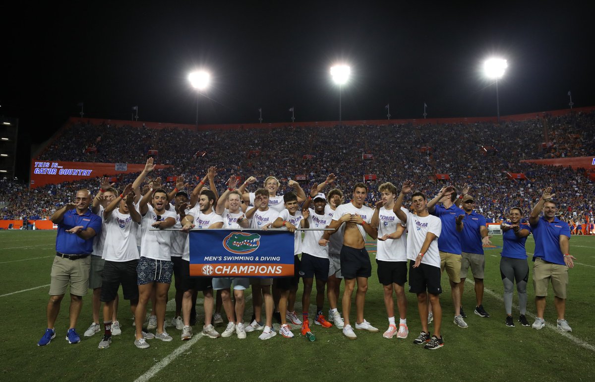 Gators Swimming & Diving tweet media