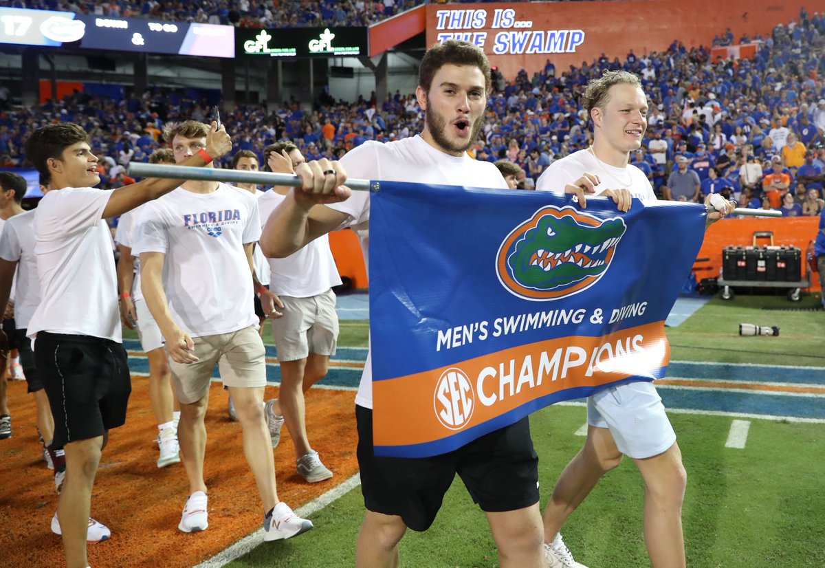 Gators Swimming & Diving tweet media