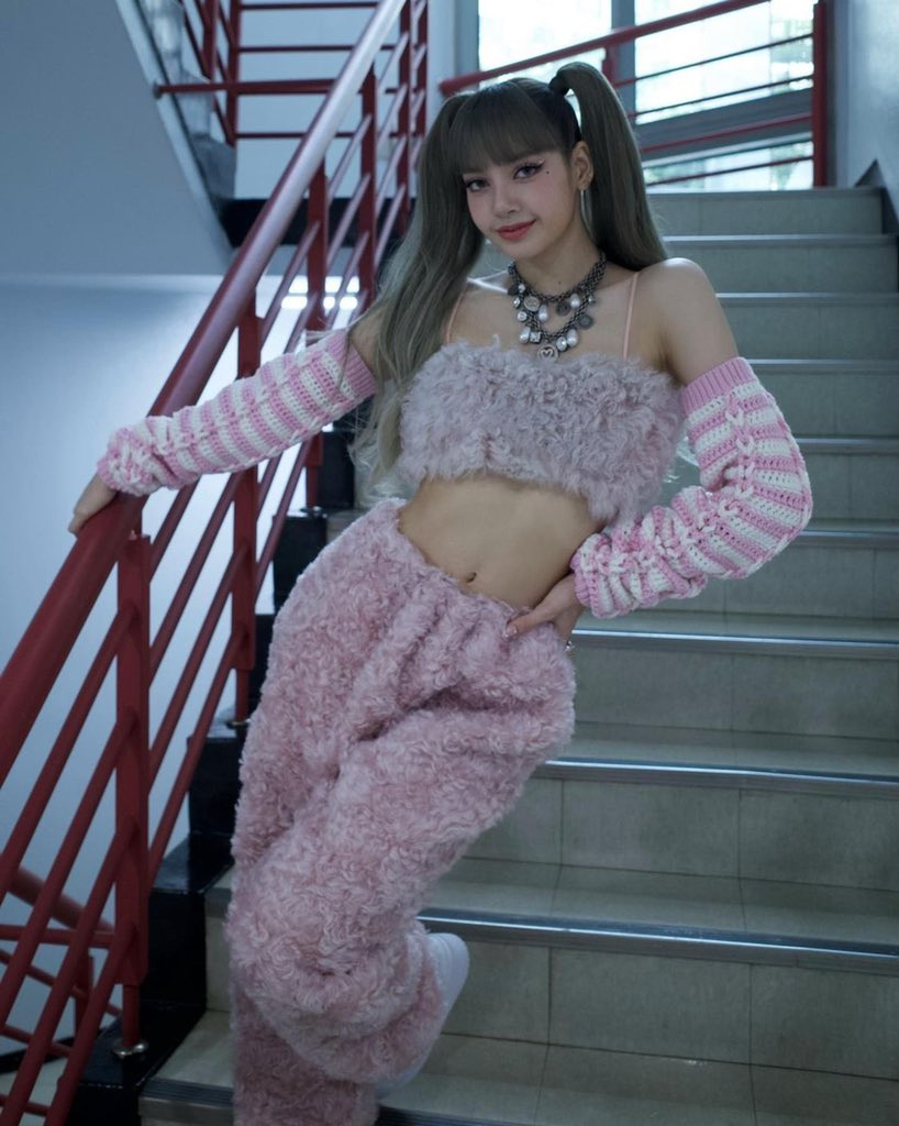 lalalalisaa__m_'s tweet photo. 💞

🔗https://t.co/ye2cFgtelI https://t.co/i1fkb63KCB