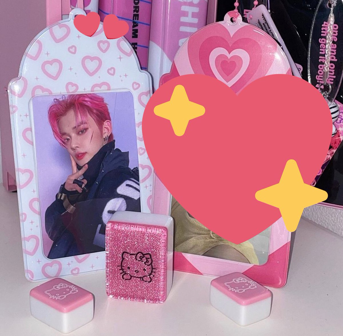 chubscart's tweet photo. wts lfb ph

      mafavarchive photocard holder
— 800php
— bought it under feta
— never used
— in my mm consol already
— dop: payo(prio) / September 30 

please dm or reply to claim, ty!! https://t.co/eaMYJGynkL