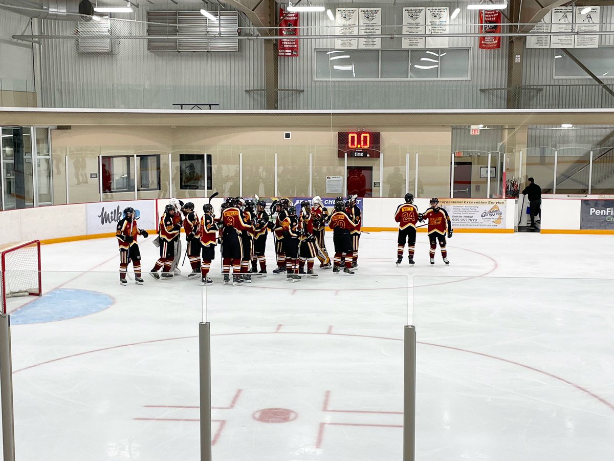 jrpeachkings's tweet photo. Closing out our exhibition games with a 5-2 win over Dunnville!
.
.
.
#PeachKings #JrCHockey #Hockey #GrimsbyON #JrC #PJHL #20212022Season #HockeySeason #HometownHockey #SmallTownHockey #Tryouts #TrainingCamp #ExhibitionGames #Preseason https://t.co/KTFtQR7NnB